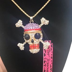 NWT Betsey Johnson Skull crossbones necklace